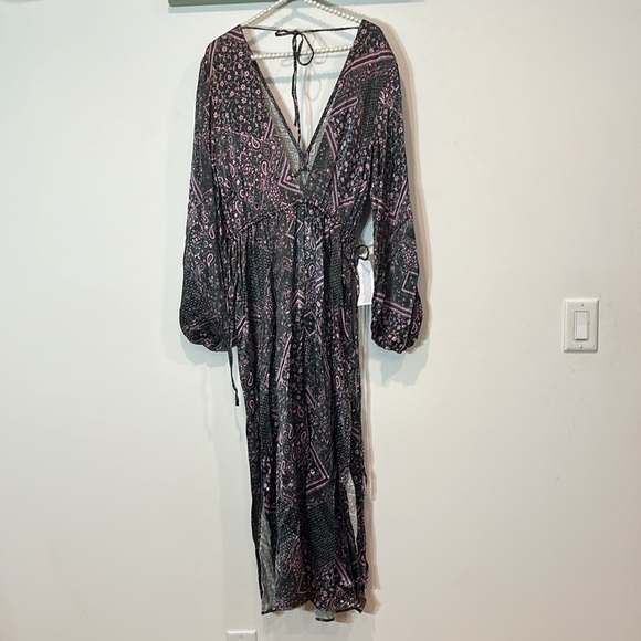 Brand new Topshop bohemian pailsey satin sleeve detail midi pink black size 6 - Picture 9 of 9